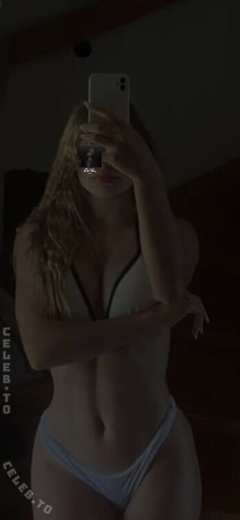 Full leaked Leni sfh private photo