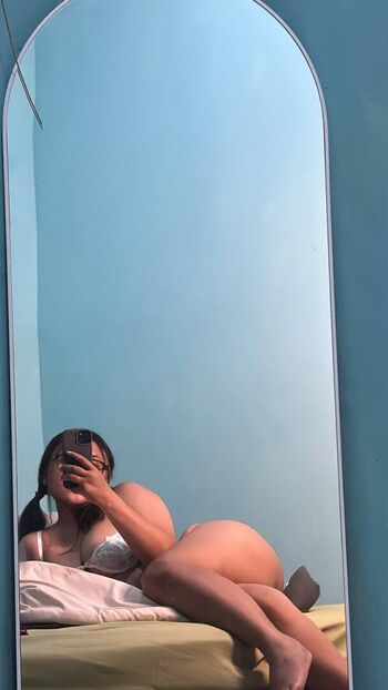 Full leaked Leogurlll private photo