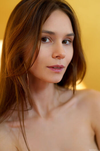 Full leaked Leona mia page private photo