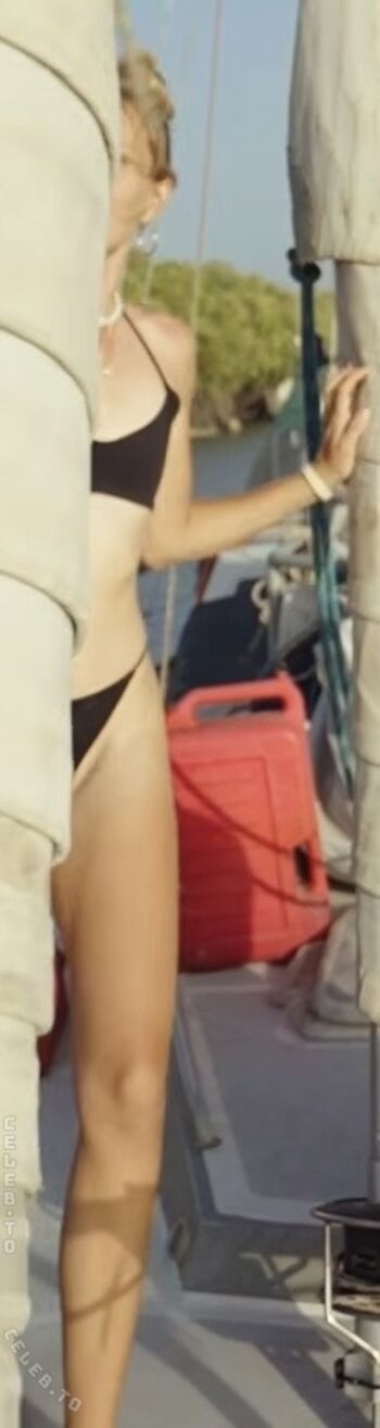 Full leaked Leonie massmann private photo