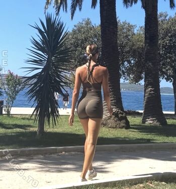 Full leaked Leonie treiber private photo