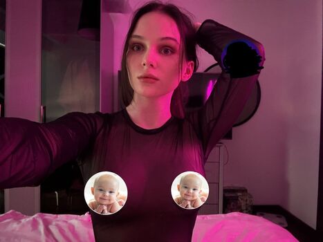 Full leaked Leronbaron private photo