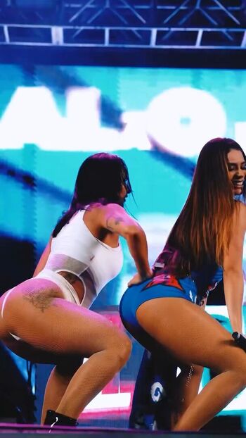 Leaked Aliceshazaham/ private photo viral onlyfans