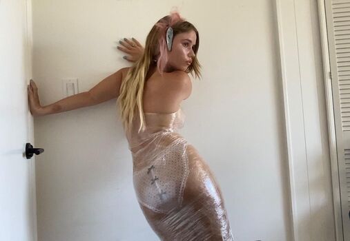 Full leaked Lexee smith private photo