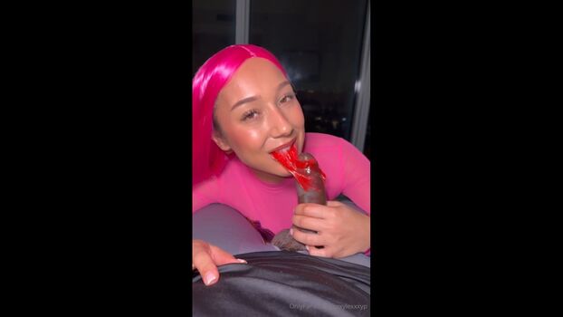 Leaked Alessandra negrini/ private photo viral onlyfans