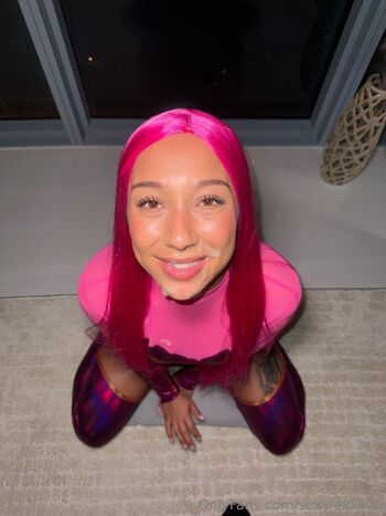 Leaked Skylar snow/ private photo viral onlyfans