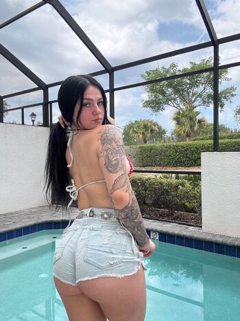 Full leaked Lexi bolt private photo
