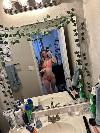 Lexi Smith