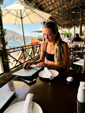 Full leaked Lexie hull private photo