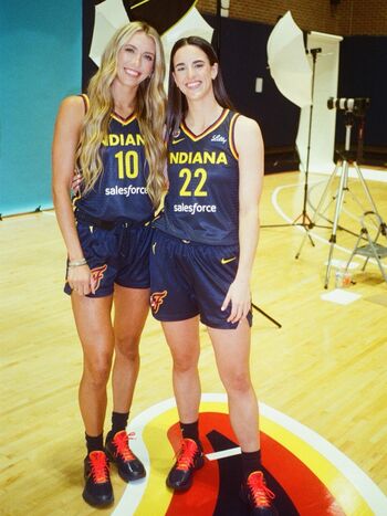 Full leaked Lexie hull private photo