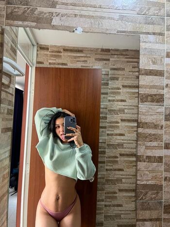 Full leaked Lexis walker private photo