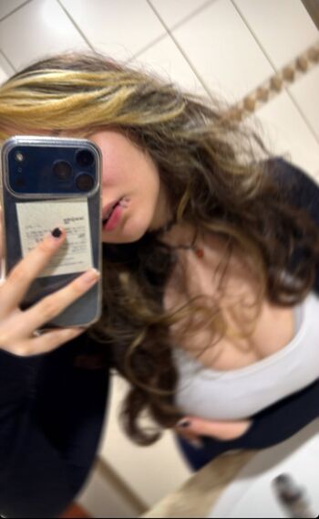 Full leaked Lhua fla private photo