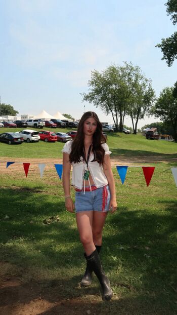 Full leaked Lia block private photo