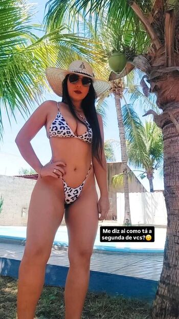 Lia Castro