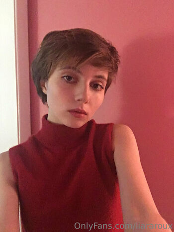 Full leaked Liara roux private photo