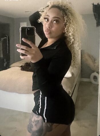 Full leaked Lightskin private photo