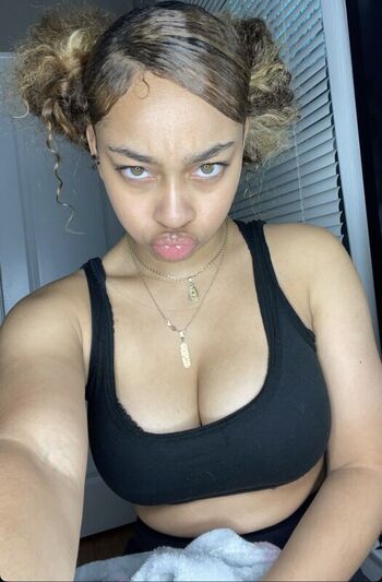 Full leaked Lightskin private photo