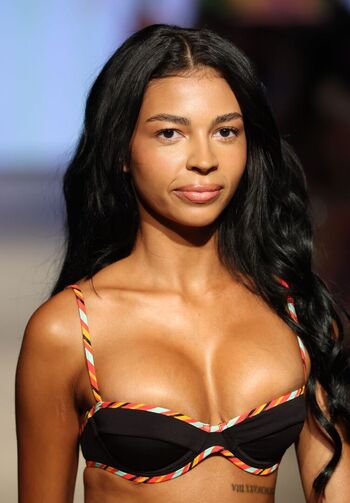 Full leaked Lightskin  page private photo