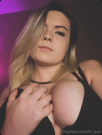 Full leaked Lil lexii page private photo