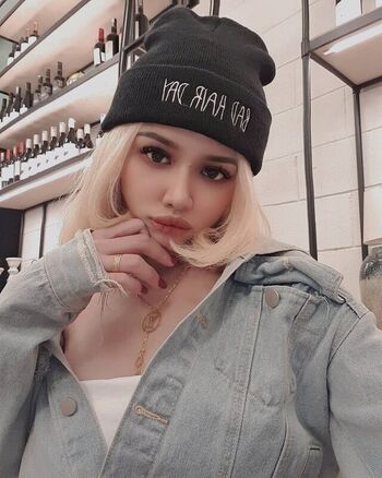 Full leaked Lilbell private photo