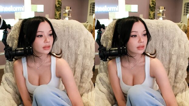 Full leaked Lilchiipmunk page private photo
