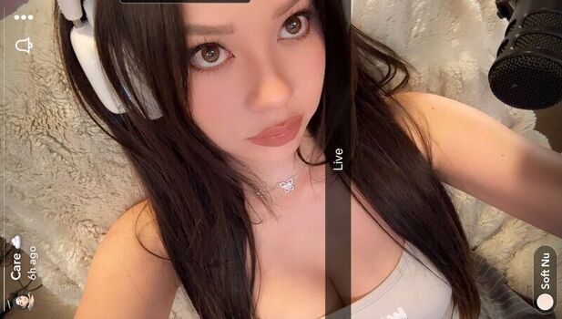 Full leaked Lilchiipmunk private photo