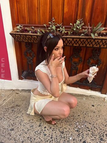 Full leaked Lilchipmunk private photo