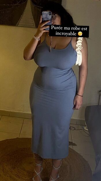 Lili M