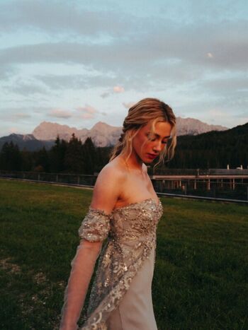 Full leaked Lili reinhart page private photo