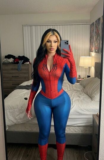 Full leaked Lilianaheartsss private photo