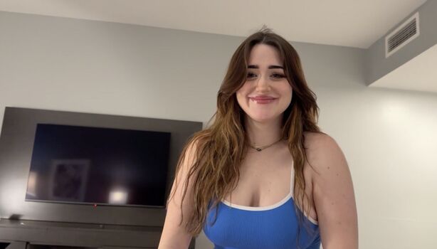 Full leaked Lilibet private photo