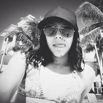 Full leaked Lilicanela private photo