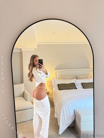 Full leaked Lillian phillips  page private onlyfans photo