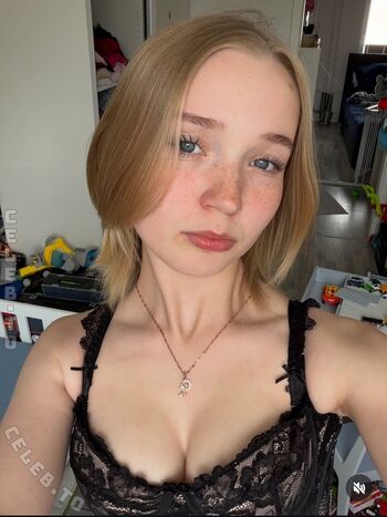 Full leaked Lilly schaper private photo