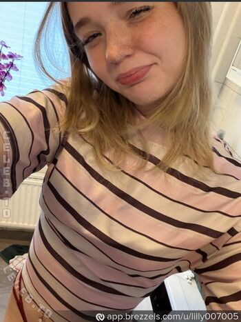 Full leaked Lilly schaper private photo