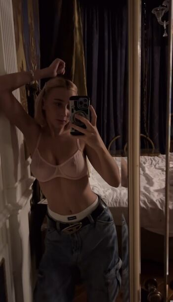 Full leaked Liloo moon private photo