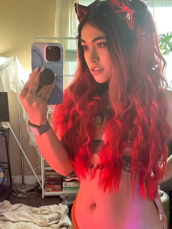 Full leaked Lilravenfox private photo