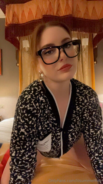 Full leaked Lilsummerhoe private photo