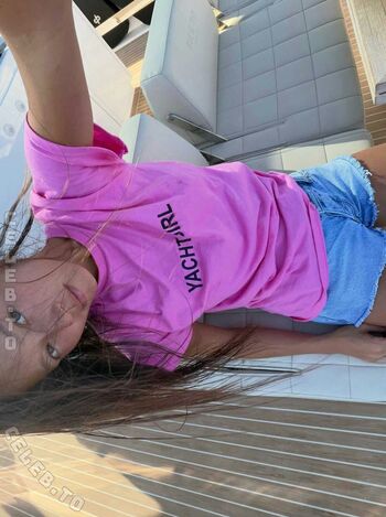 Full leaked Lily chee private photo