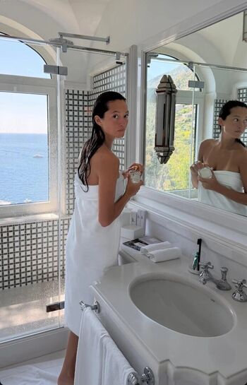 Full leaked Lily chee private photo