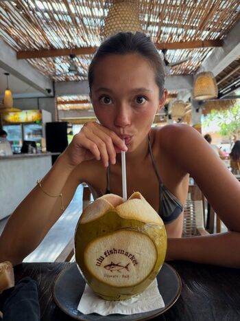 Full leaked Lily chee page private photo
