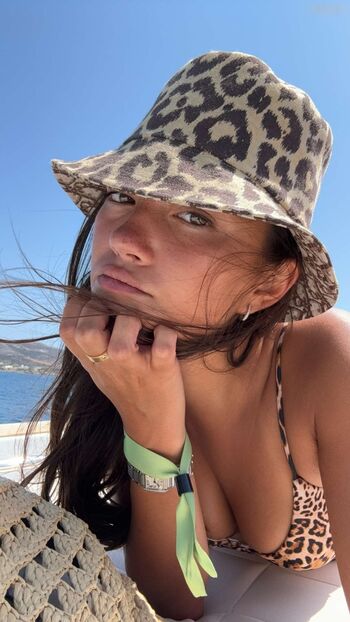 Full leaked Lily chee private photo