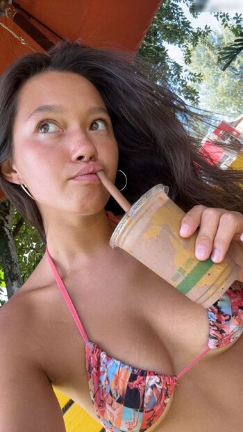 Full leaked Lily chee private photo