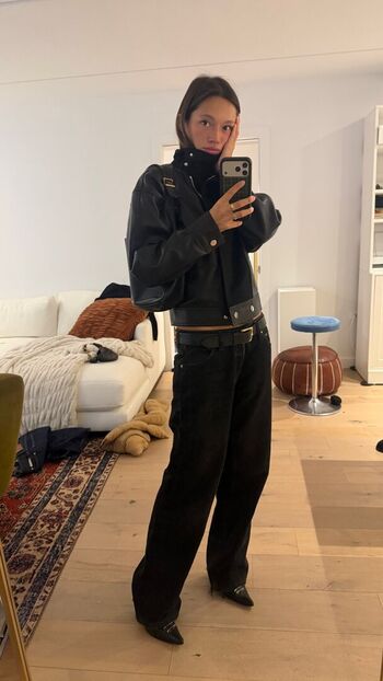 Full leaked Lily chee page private photo