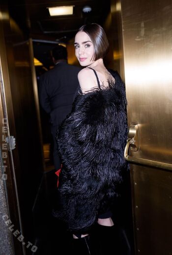Lily Collins