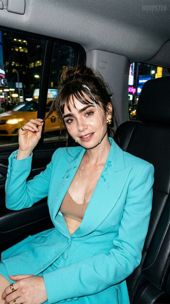 Lily Collins