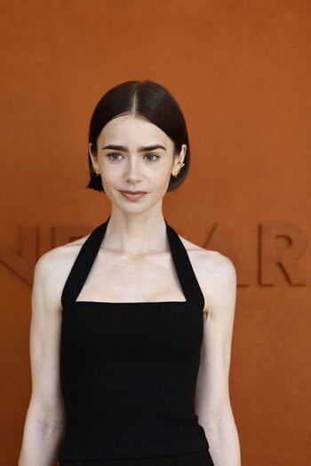 Full leaked Lily collins page private photo
