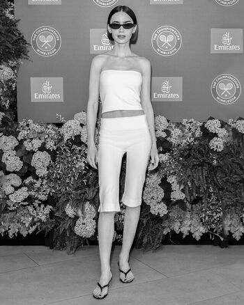 Full leaked Lily collins private photo