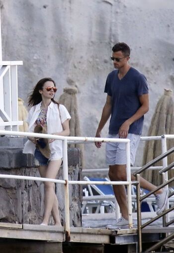 Full leaked Lily collins private photo