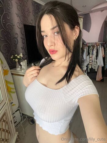 Full leaked Lily cutee private photo
